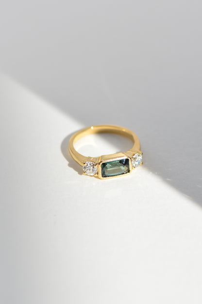 NICOLA & SAM ENGAGEMENT RING charlotte-penman-2