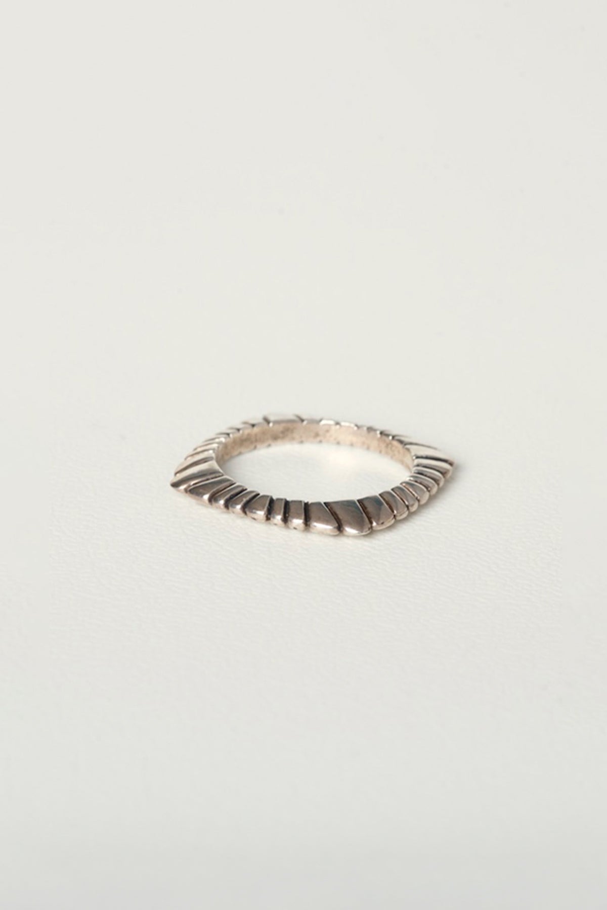 ACHE RING charlotte-penman-2