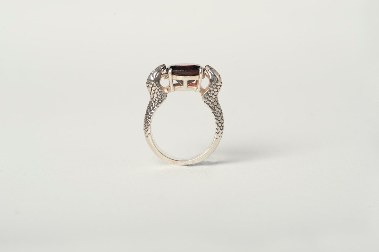 SERPENT COCKTAIL RING
