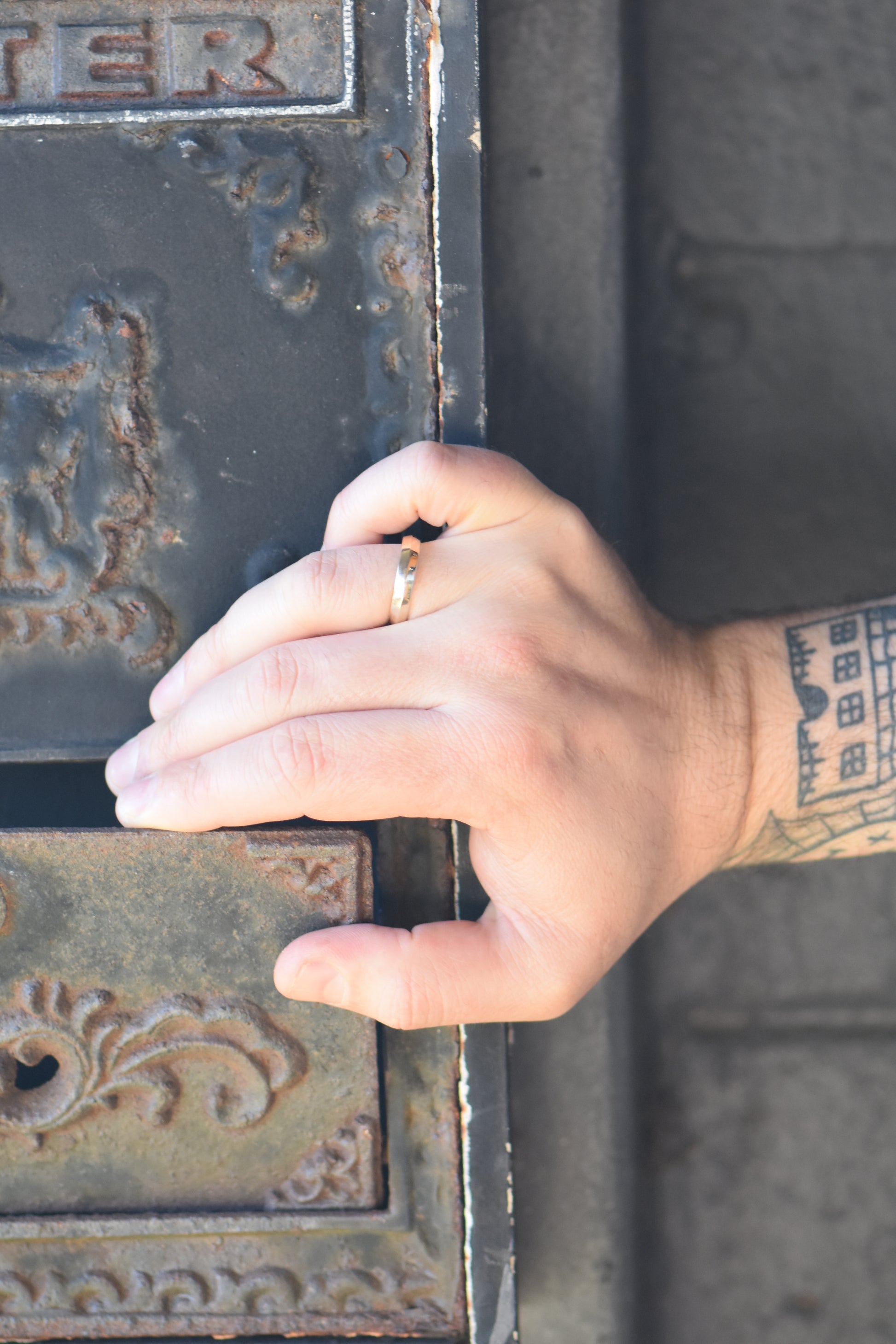 GUY WEDDING BAND charlotte-penman-2