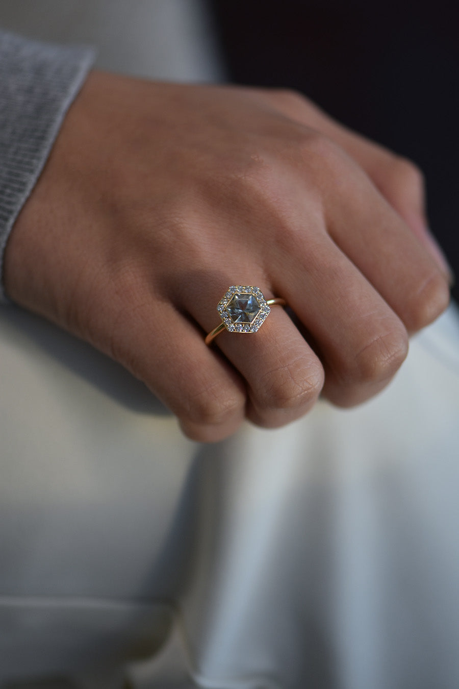 ULIA RING | AQUAMARINE & DIAMOND