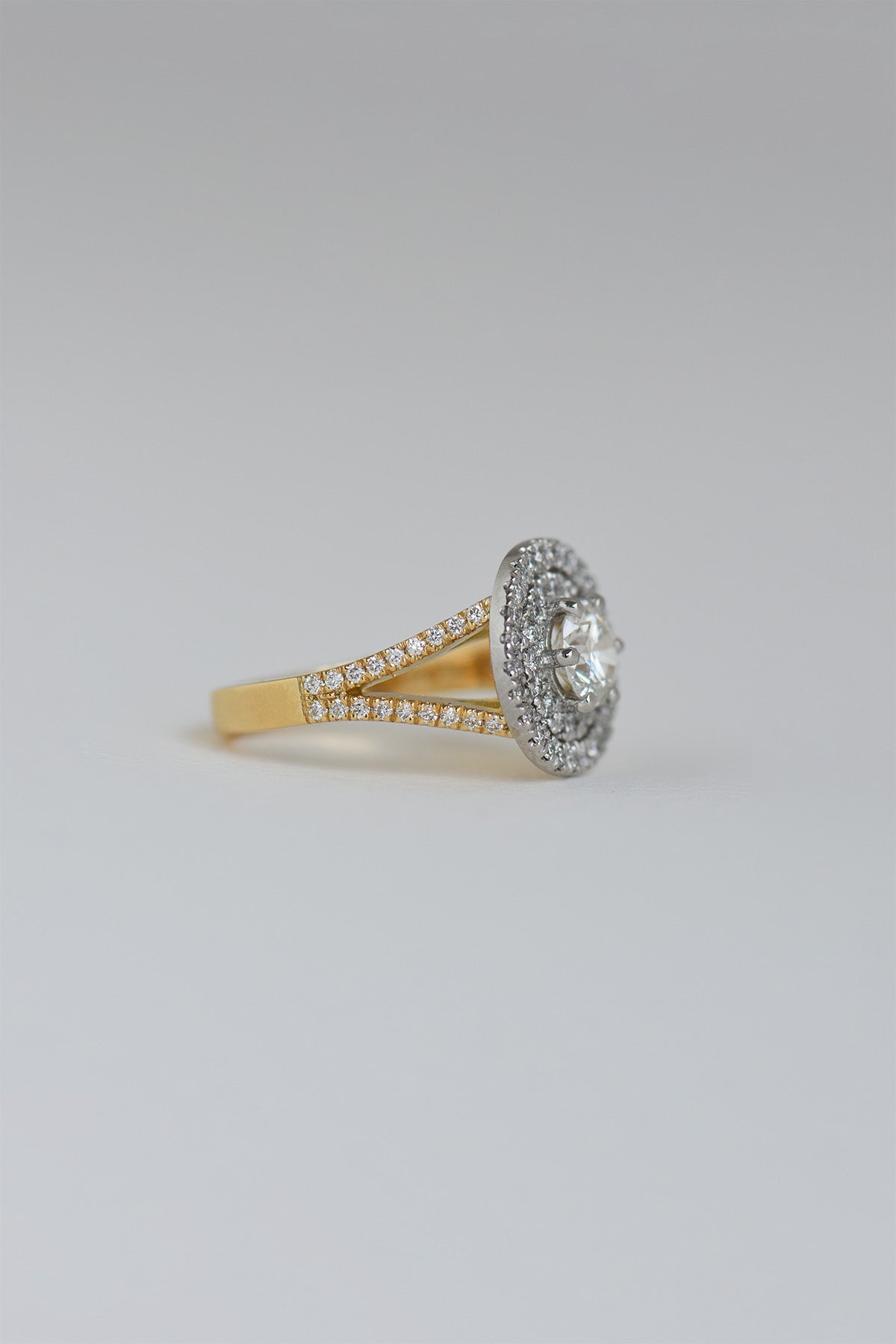 ALI DIAMOND RING charlotte-penman-2